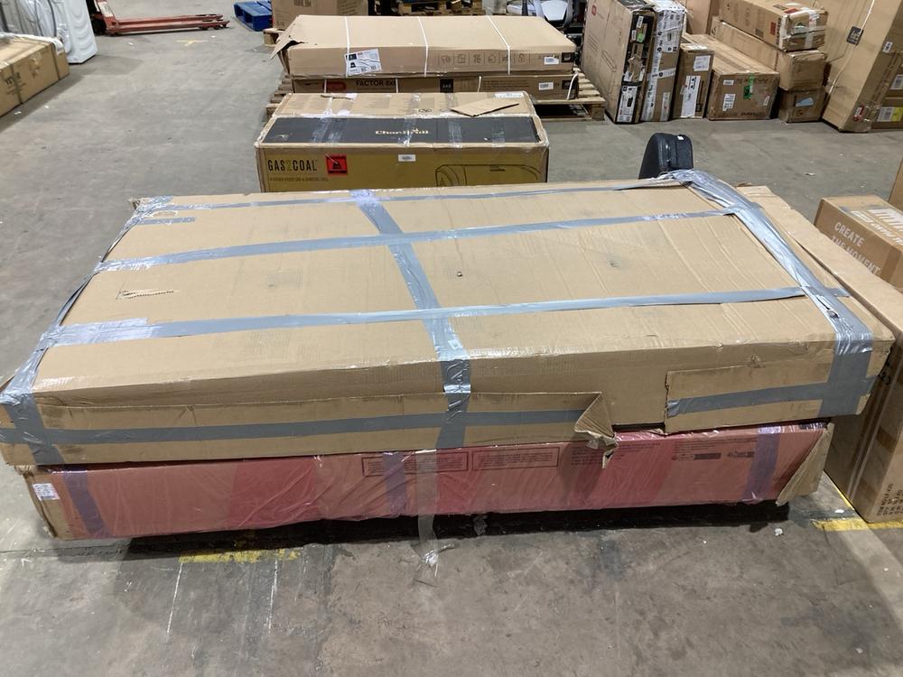 Lot 523  
            Birmingham SR106 - Collection or Optional Delivery Available 

                
KETER FACTOR 8 X 6 OUTDOOR SHED ORIGINAL RRP £419 (LOCATION: ROW 5 - D ) (KERBSID...