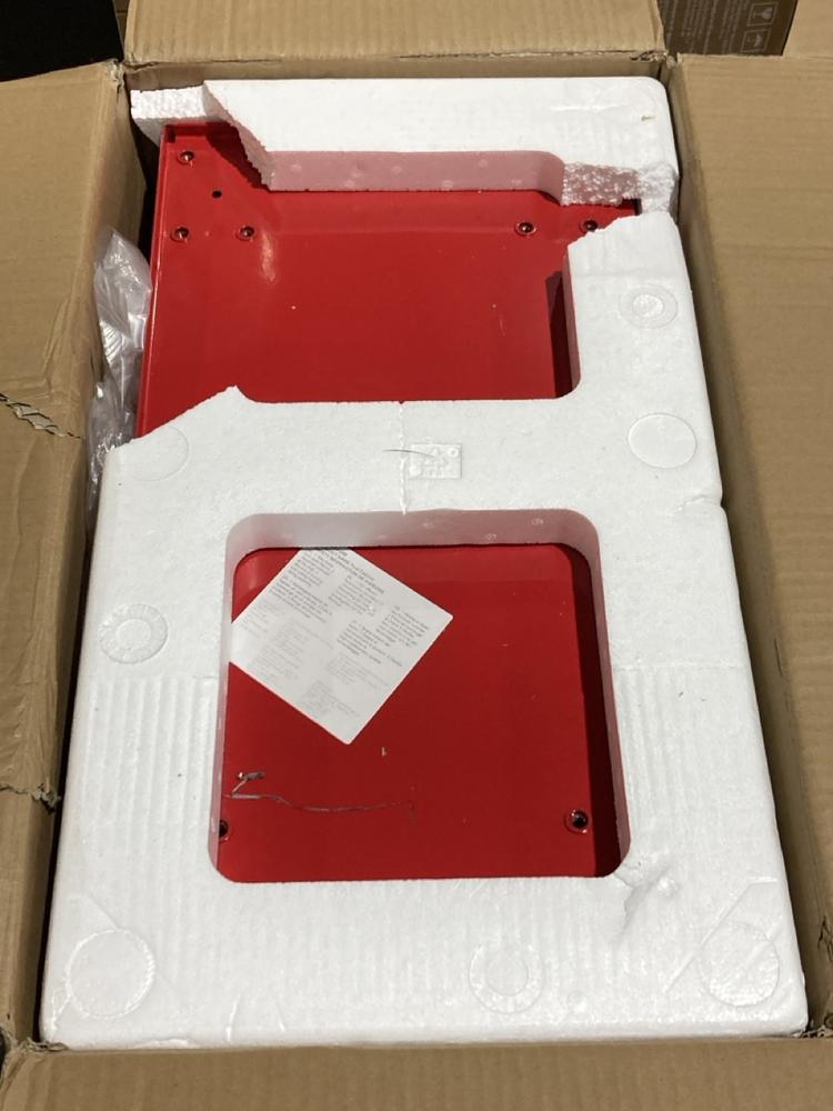 Lot 537  
            Birmingham SR106 - Collection or Optional Delivery Available 

                
DURHAND B20-056 2 IN 1 METAL TOOL CABINET STORAGE BOX (LOCATION: ROW 5 - D )