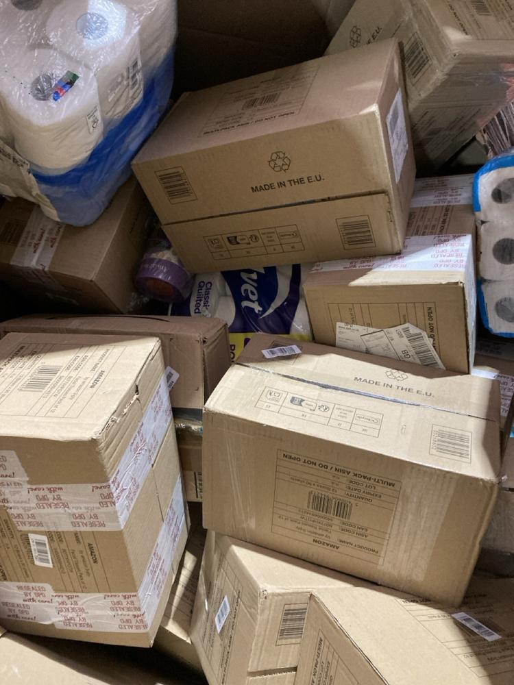 Lot 635  
            Birmingham SR106 - Collection or Optional Delivery Available 

                
PALLET OF ITEMS TO INCLUDE AMAZON FACIAL TISSUES PACK OF 12 (ALL PALLET CONTENTS ...