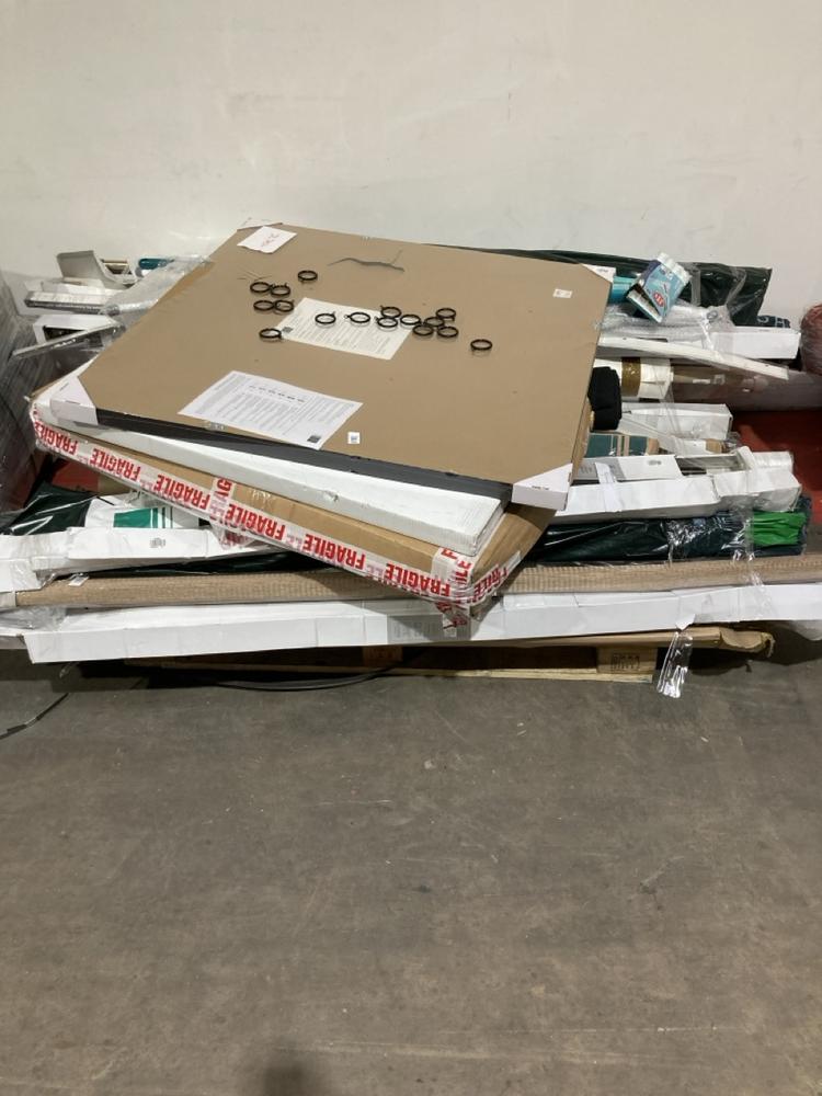 Lot 689  
            Birmingham SR106 - Collection or Optional Delivery Available 

                
PALLET OF BLINGS TO INCLUDE RUG (ALL PALLET CONTENTS MUST BE REMOVED FROM SITE,FL...