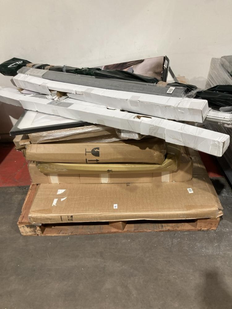 Lot 691  
            Birmingham SR106 - Collection or Optional Delivery Available 

                
PALLET OF ITEMS TO INCLUDE BLINDS (ALL PALLET CONTENTS MUST BE REMOVED FROM SITE,...