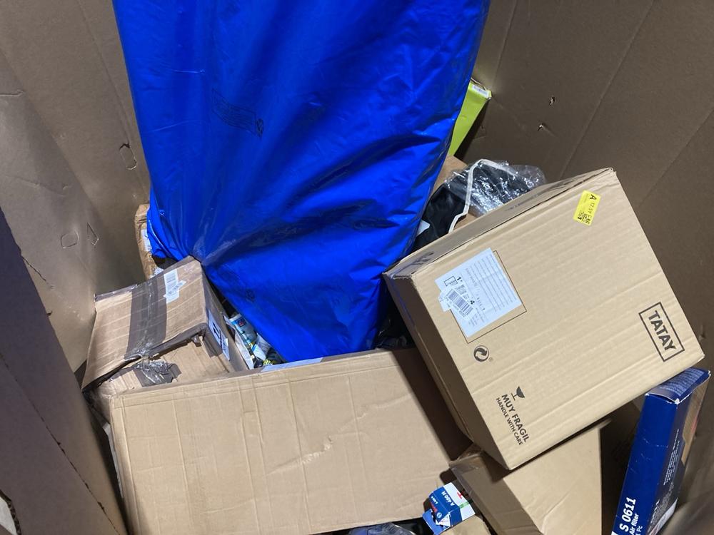 Lot 711  
            Birmingham SR106 - Collection or Optional Delivery Available 

                
PALLET OF ITEMS TO INCLUDE COT MATTRESS (ALL PALLET CONTENTS MUST BE REMOVED FROM...