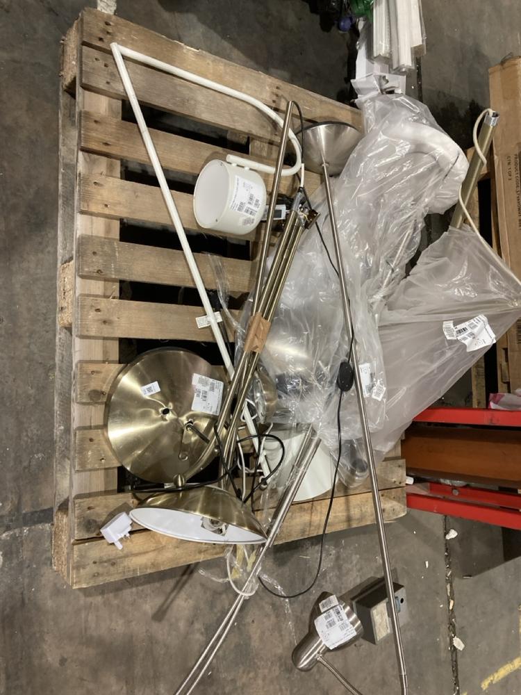 Lot 773  
            Birmingham SR106 - Collection or Optional Delivery Available 

                
PALLET OF LIGHTING TO INCLUDE FLOOR LAMPS (ALL PALLET CONTENTS MUST BE REMOVED FR...