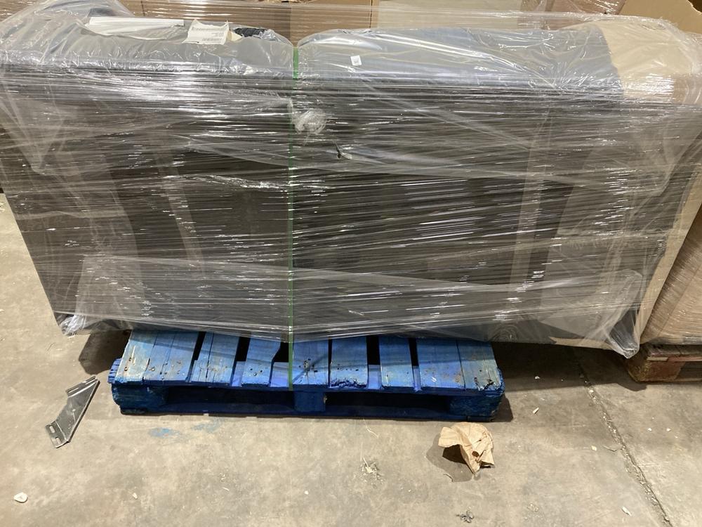 Lot 789  
            Birmingham SR106 - Collection or Optional Delivery Available 

                
PALLET OF ITEMS TO INCLUDE 3 SEATER CHAIR (ALL PALLET CONTENTS MUST BE REMOVED FR...
