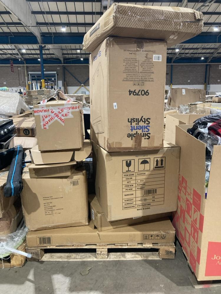 Lot 828  
            Birmingham SR106 - Collection or Optional Delivery Available 

                
PALLET OF ITEMS TO INCLUDE CLOUD TOPPER MATTRESS TOPPER (ALL PALLET CONTENTS MUST...