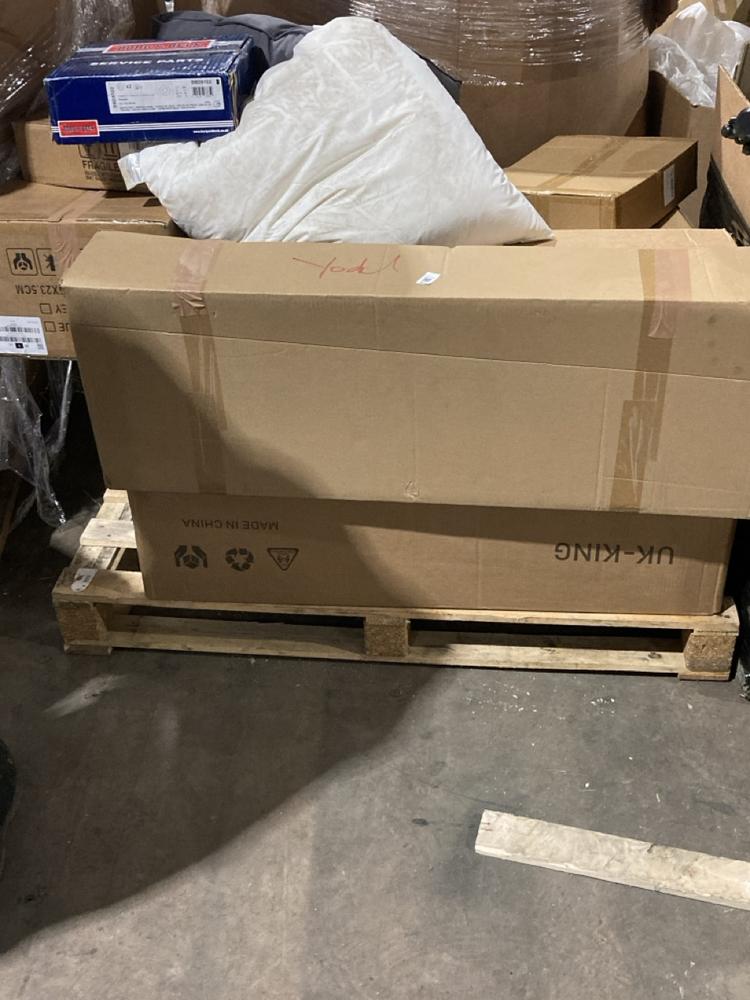 Lot 873  
            Birmingham SR106 - Collection or Optional Delivery Available 

                
PALLET OF ITEMS TO INCLUDE BORG AND BECK BRAKE DISK (ALL PALLET CONTENTS MUST BE ...