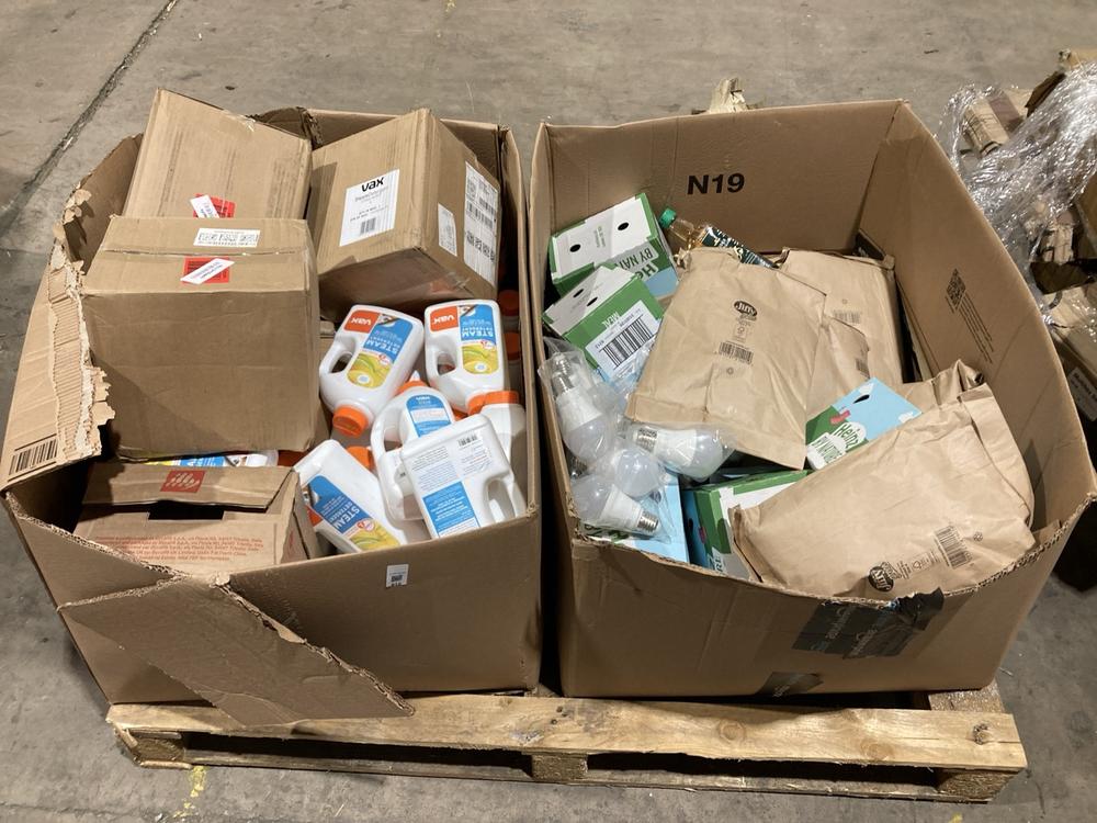 Lot 912  
            Birmingham SR106 - Collection 

                
PALLET OF ITEMS TO INCLUDE STEAM DETERGENT (ALL PALLET CONTENTS MUST BE REMOVED F...