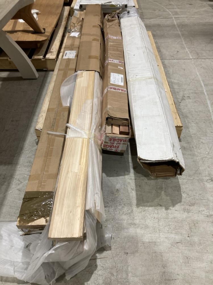 Lot 183  
            Birmingham SR104 - Collection or Optional Delivery Available 

                
4 X OAK DOOR FRAMES