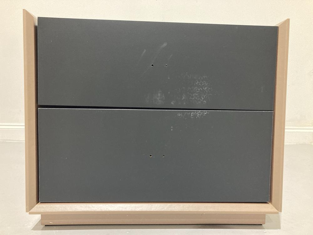 Lot 213  
            Birmingham SR104 - Collection or Optional Delivery Available 

                
CANYON BEDSIDE 22CYN2300ZBCZ IN METALLIC BRONZE AND CHAMPAGNE ORIGINAL RRP £329