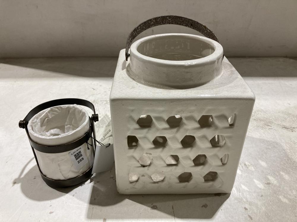 Lot 255  
            Birmingham SR104 - Collection 

                
2 X OAK FURNITURELAND CROCKERY TO INCLUDE ODRA CLEAR LANTERN IN BRONZE