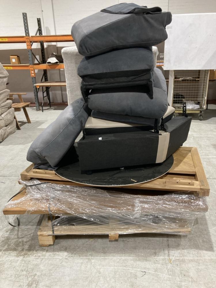 Lot 263  
            Birmingham SR104 - Collection or Optional Delivery Available 

                
PALLET OF OAK FURNITURELAND PARTS TO INCLUDE PARQUET DINING TABLE (TOP ONLY) (KER...