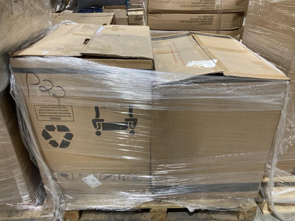 Lot 266  
            Birmingham SR104 - Collection or Optional Delivery Available 

                
PALLET OF OAK FURNITURELAND PARTS TO INCLUDE EZRA ARMLESS MODULE IN OYSTER LEATHE...