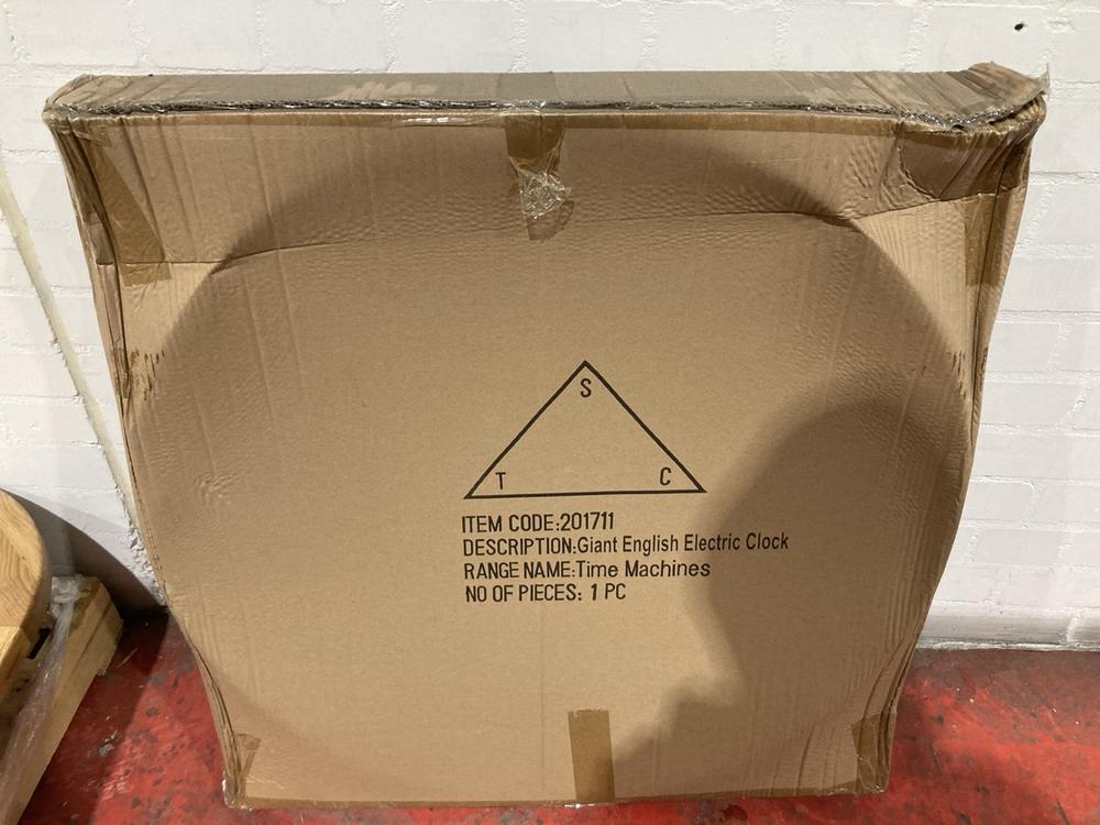 Lot 277  
            Birmingham SR104 - Collection or Optional Delivery Available 

                
STONE THE CROWS GIANT ENGLISH ELECTRIC CLOCK