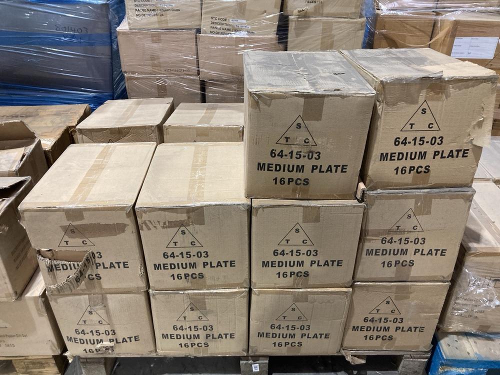 Lot 282  
            Birmingham SR104 - Collection or Optional Delivery Available 

                
PALLET OF STONE THE CROWS MEDIUM DINNER PLATES - RUSTIC BLUE CIRCLE DESIGN (KERBS...