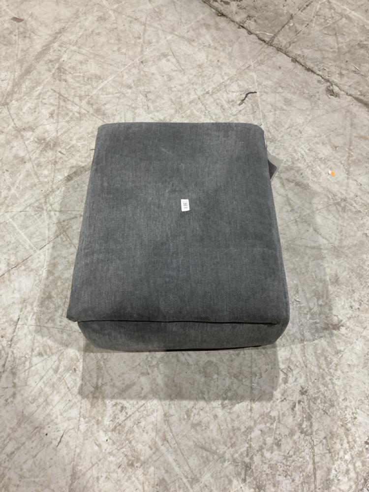 Lot 352  
            Birmingham SR104 - Collection or Optional Delivery Available 

                
OAK FURNITURELAND GENERIC STORAGE FOOTSTOOL IN CAMPO PEWTER ORIGINAL RRP £249.99