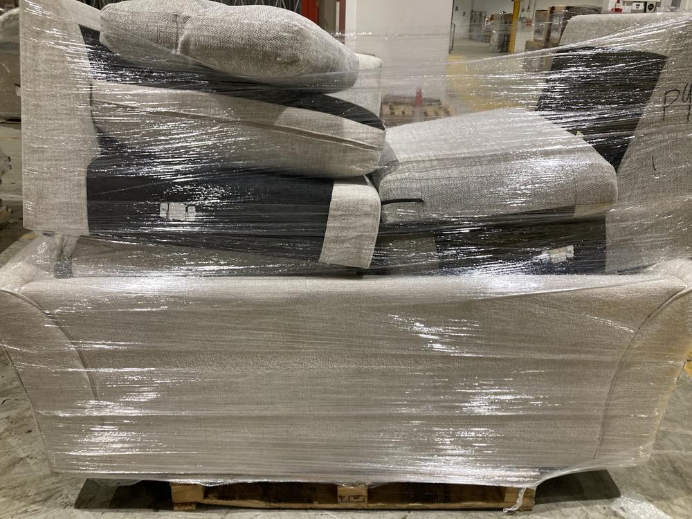 Lot 386  
            Birmingham SR104 - Collection or Optional Delivery Available 

                
PALLET OF OAK FURNITURELAND PARTS TO INCLUDE ASHBY 3 SEAteR HIGH BACK SOFA IN CRE...