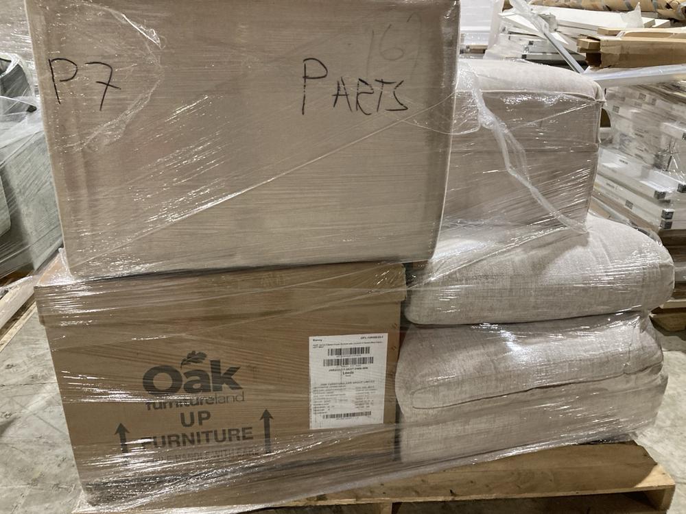 Lot 390  
            Birmingham SR104 - Collection or Optional Delivery Available 

                
PALLET OF OAK FURNITURELAND PARTS TO INCLUDE MALVERN MIDDLE ARMLESS MODULE IN BEI...