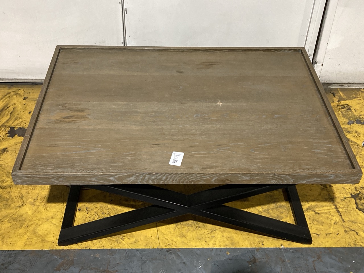 Lot 116  
            Birmingham - Collection or Delivery 

                
DAVID PHILLIPS PERSHORE COFFEE TABLE-OAK IR-20294D ORIGINAL RRP £350