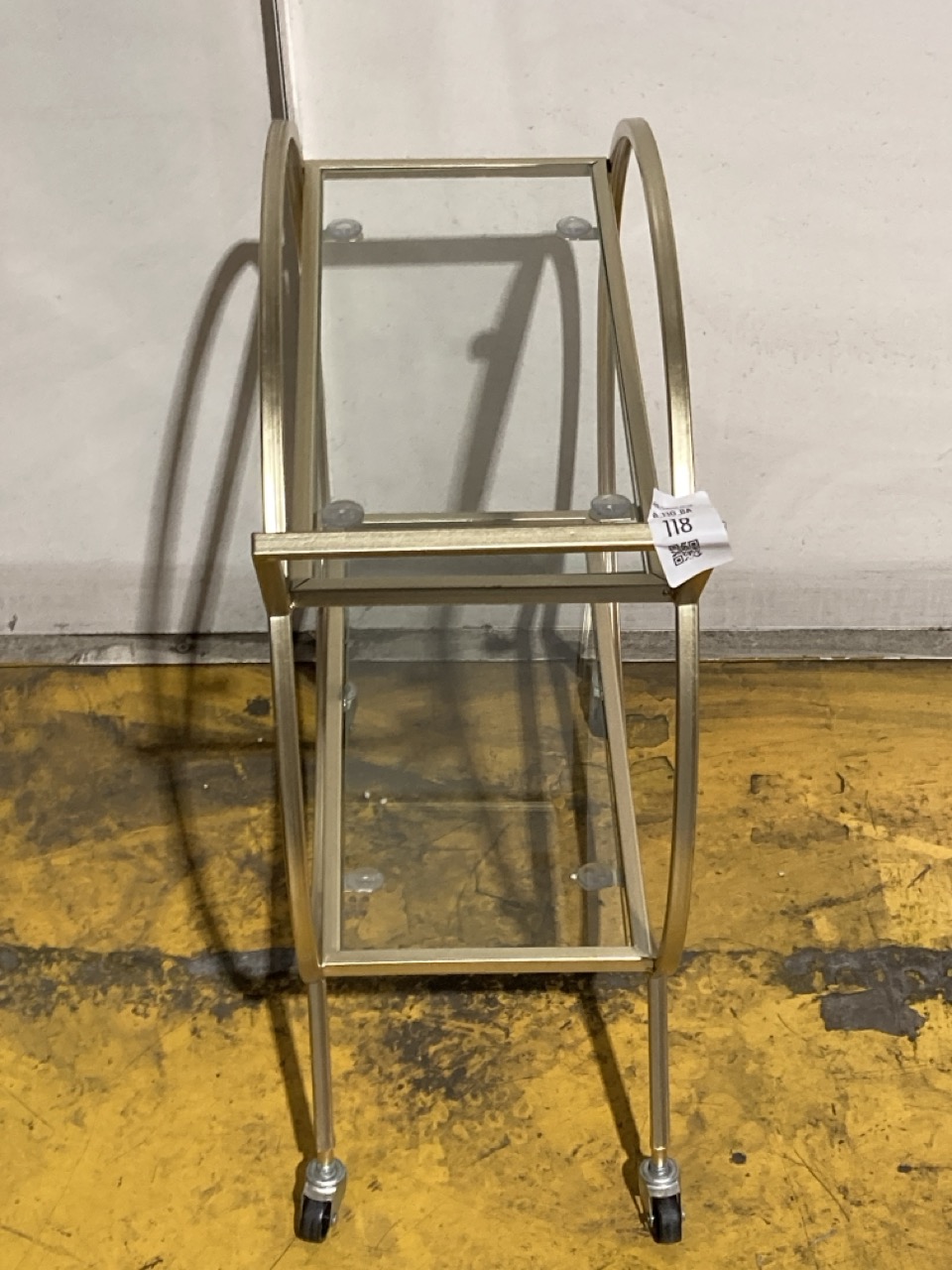 Lot 118  
            Birmingham - Collection Only 

                
DAVID PHILLIPS ROUND DRINKS TROLLEY IR-33275D ORIGINAL RRP £147.50