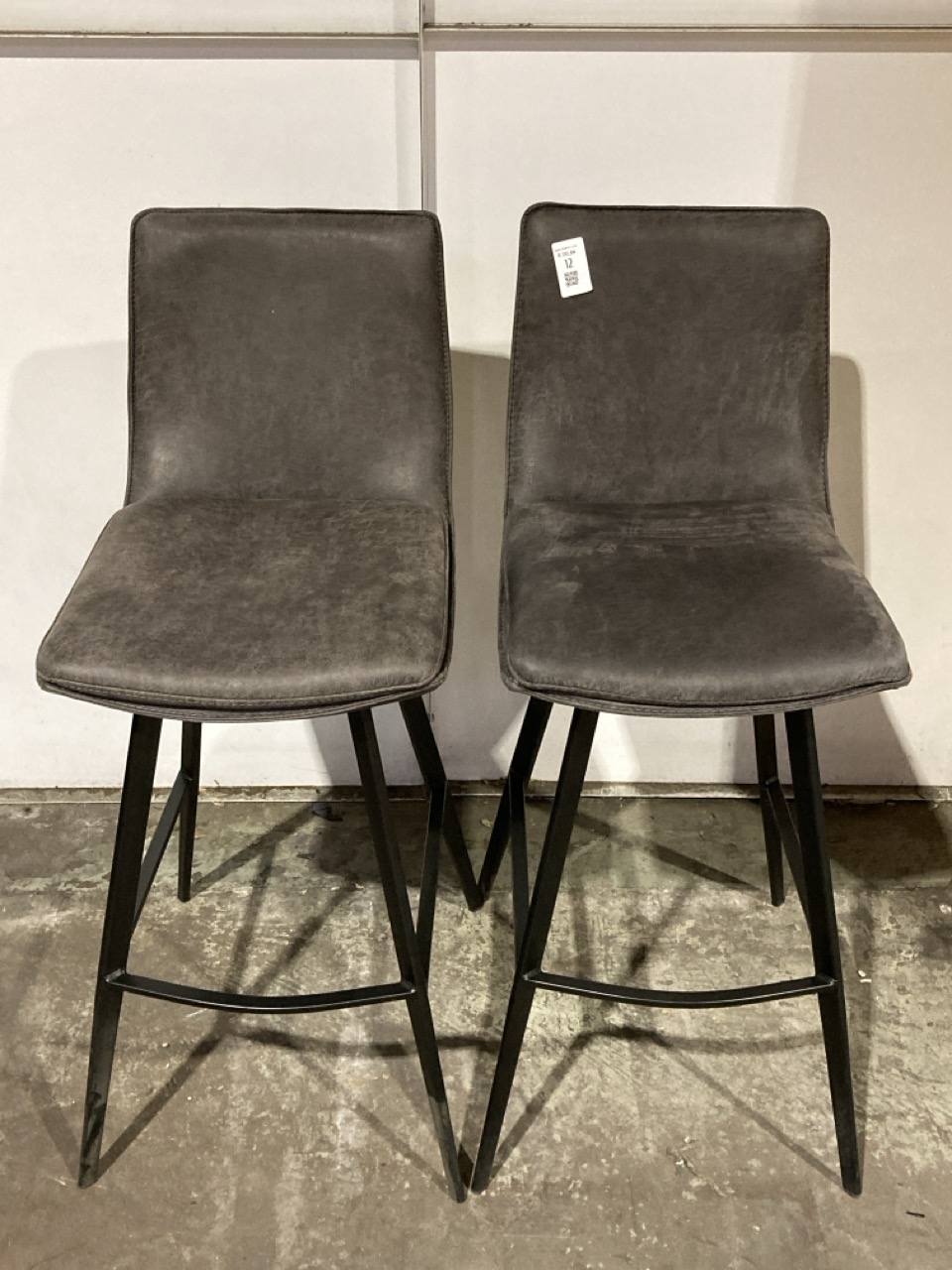 Lot 12  
            Birmingham - Collection or Delivery 

                
DAVID PHILLIPS PAIR OF R/BOSWELL STOOLS IN GREY ORIGINAL RRP £999