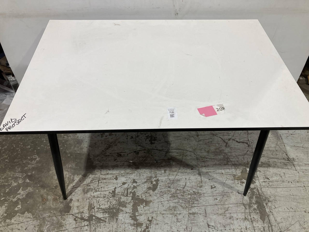 Lot 158  
            Birmingham - Collection or Delivery 

                
DAVID PHILLIPS WHITE/BLACK DINING TABLE