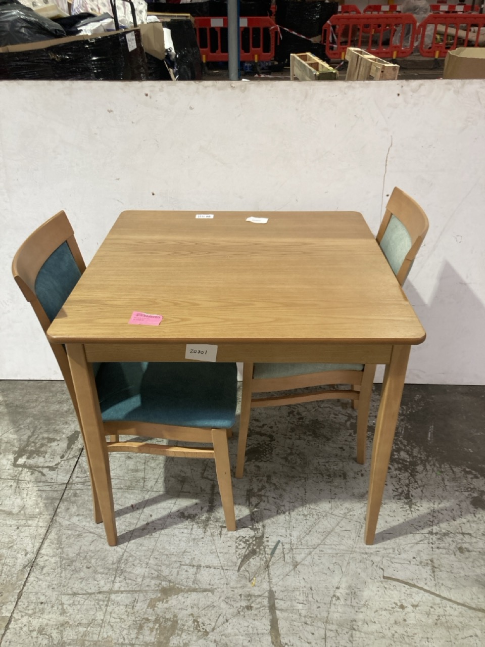Lot 177  
            Birmingham - Collection or Delivery 

                
DAVID PHILLIPS MERE DINING TABLE 91.5CM X2 CHAIRS IN-22681D ORIGINAL RRP £199