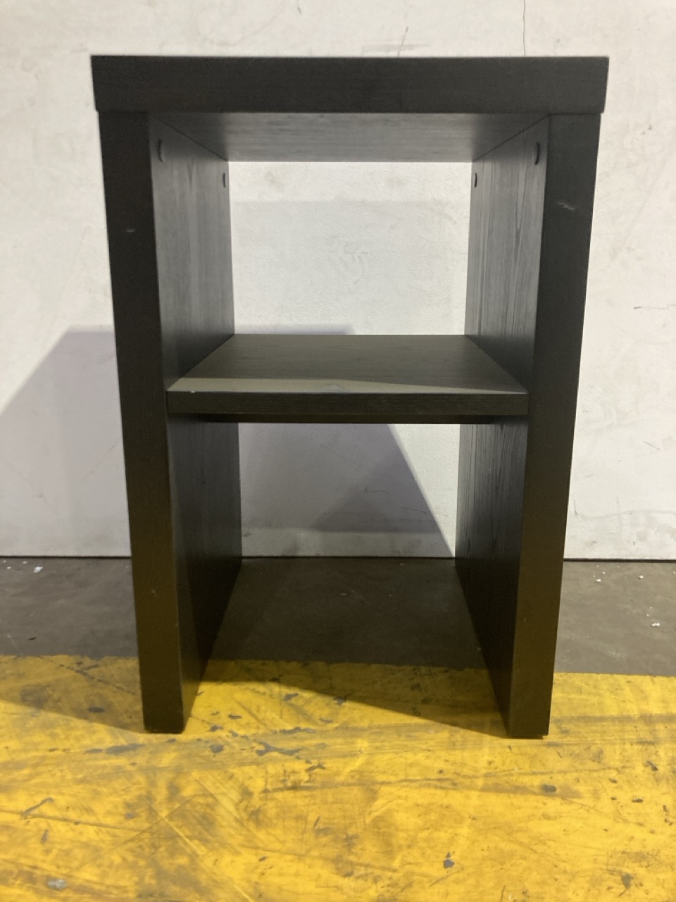 Lot 184  
            Birmingham - Collection or Delivery 

                
DAVID PHILLIPS CUBE BEDSIDE TABLE WENGE IR-00647D ORIGINAL RRP £49