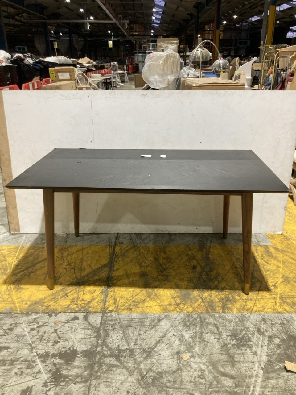 Lot 221  
            Birmingham - Collection or Delivery 

                
DAVID PHILLIPS R/CHEVRON RECTANGLE DINING TABLE IN WENGE IR-29136D ORIGINAL RRP £619