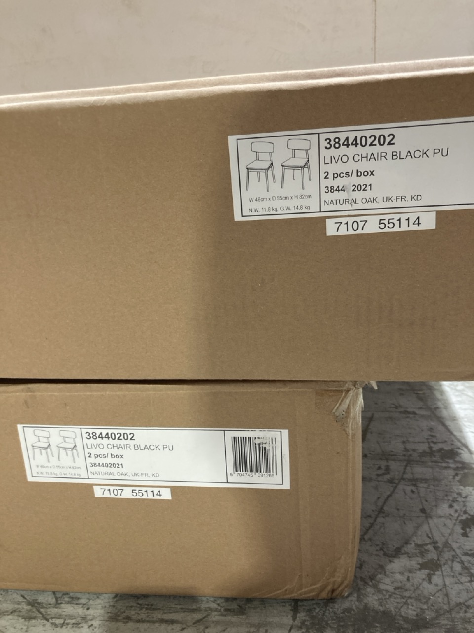 Lot 240  
            Birmingham - Collection or Delivery 

                
DAVID PHILLIPS 4X LIVO CHAIR IN BLACK PU ORIGINAL RRP £248