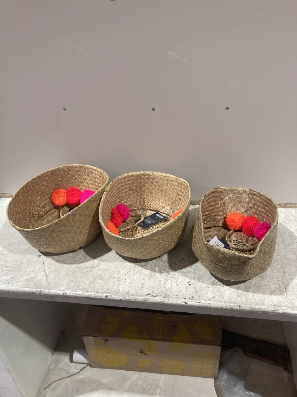 Lot 309  
            Birmingham - Collection Only 

                
DAVID PHILLIPS 3 X SMALL MODERN RETRO BASKET