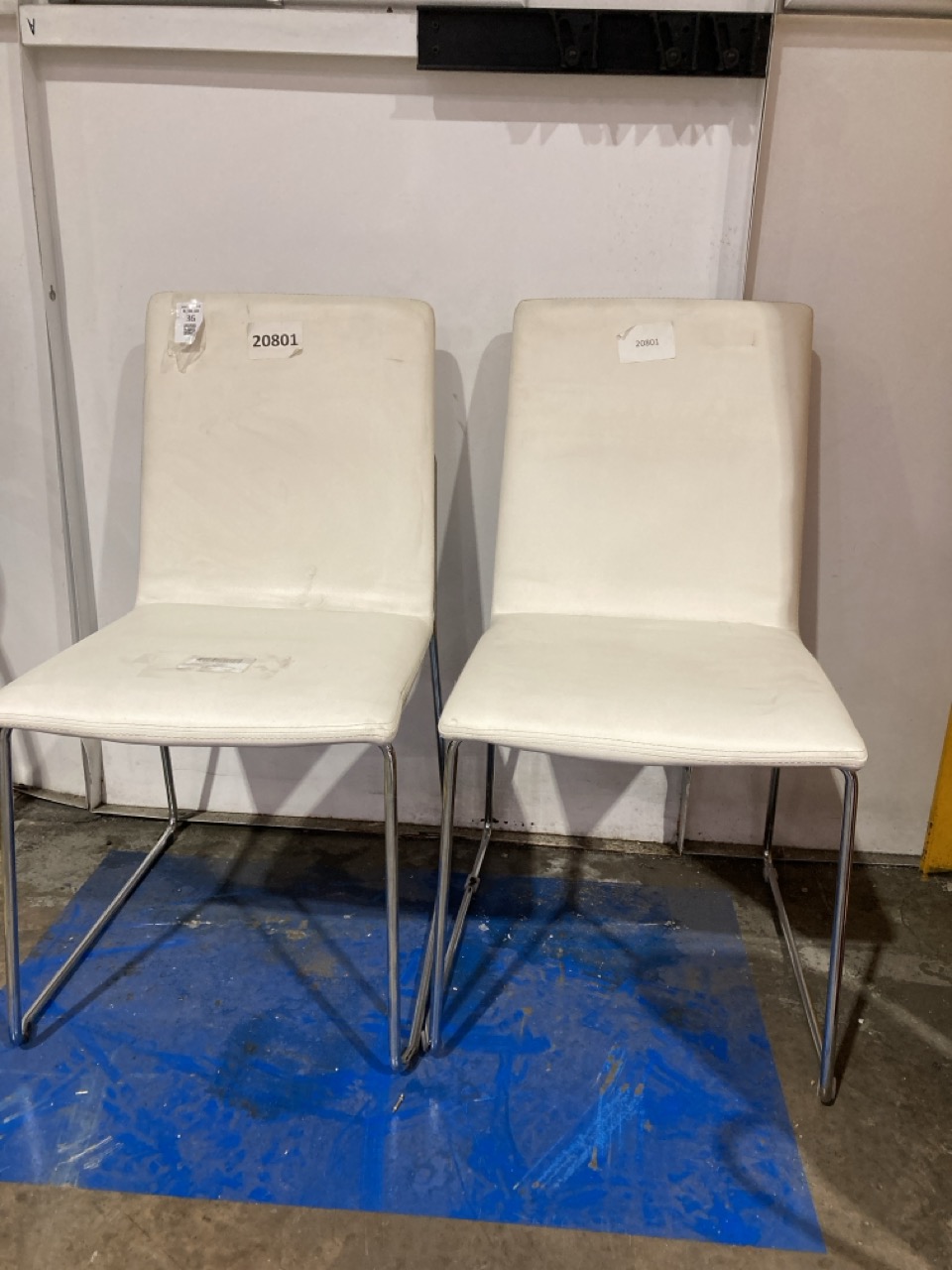Lot 36  
            Birmingham - Collection or Delivery 

                
DAVID PHILLIPS 2 X R/KIRKBY DINING CHAIR IN PU WHITE IR-20692D ORIGINAL RRP £98