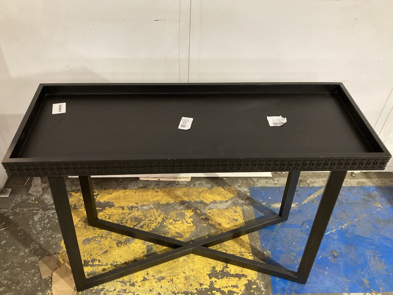 Lot 49  
            Birmingham - Collection or Delivery 

                
DAVID PHILLIPS R/BARTON CONSOLE TABLE IN WENGE IR-27168D ORIGINAL RRP £394