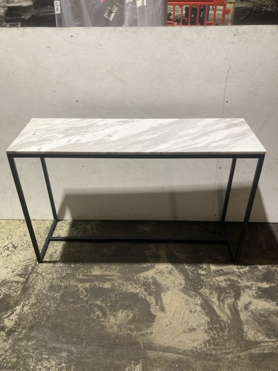 Lot 57  
            Birmingham - Collection or Delivery 

                
DAVID PHILLIPS R/PARK CONSOLE TABLE IN WHITE MARBLE/BLACK IR-25984D ORIGINAL RRP ...