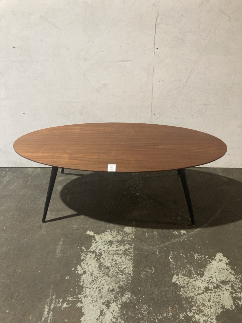 Lot 65  
            Birmingham - Collection or Delivery 

                
DAVID PHILLIPS R/AERIUS OVAL COFFEE TABLE IN WALNUT/BLACK IR-21842D ORIGINAL RRP ...