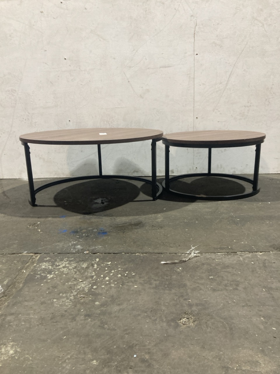 Lot 71  
            Birmingham - Collection or Delivery 

                
DAVID PHILLIPS R/PHILLY NEST COFFEE TABLE IN WALNUT IN-28963D ORIGINAL RRP £199