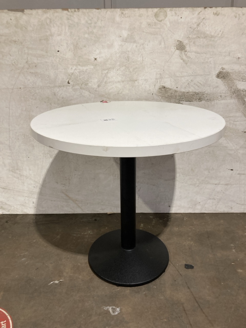 Lot 95  
            Birmingham - Collection or Delivery 

                
DAVID PHILLIPS BISTRO TABLE IN WHITE/BLACK