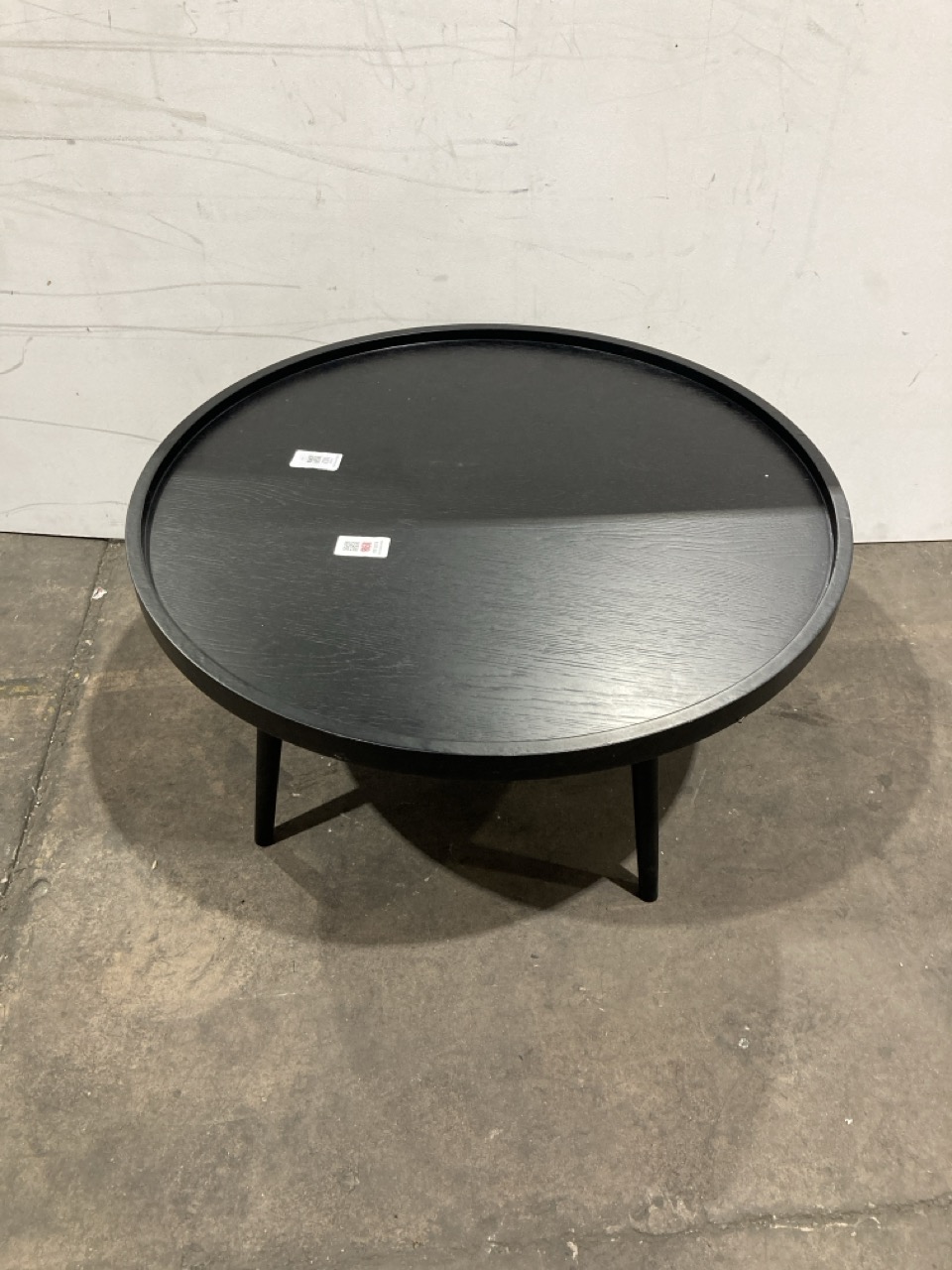 Lot 102  
            Birmingham - Collection or Delivery 

                
DAVID PHILLIPS HESTRA CIRCLE COFFEE TABLE IN WENGE ORIGINAL RRP £299