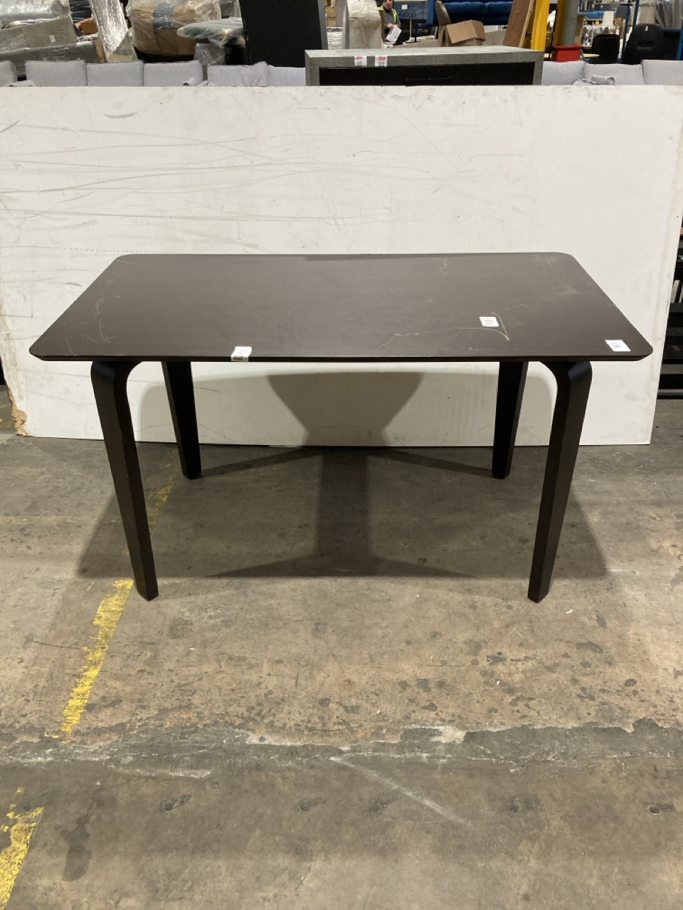 Lot 103  
            Birmingham - Collection or Delivery 

                
DAVID PHILLIPS RECTANGULAR DINING TABLE IN BROWN