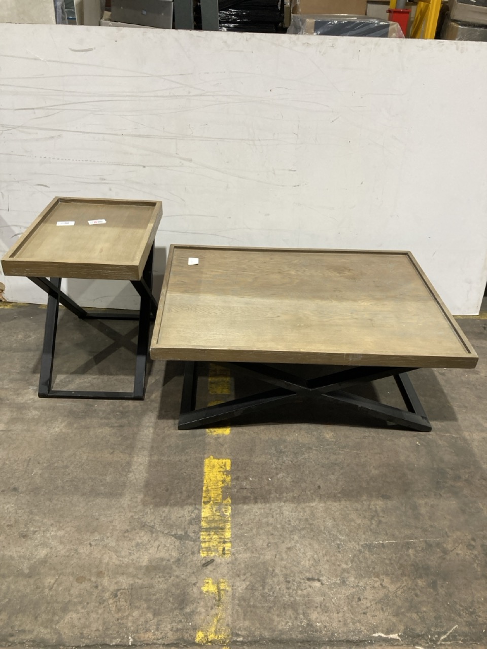 Lot 120  
            Birmingham - Collection or Delivery 

                
DAVID PHILLIPS PERSHORE COFFEE TABLE IN OAK & PERSHORE LAMP TABLE COMBINED ORIGIN...
