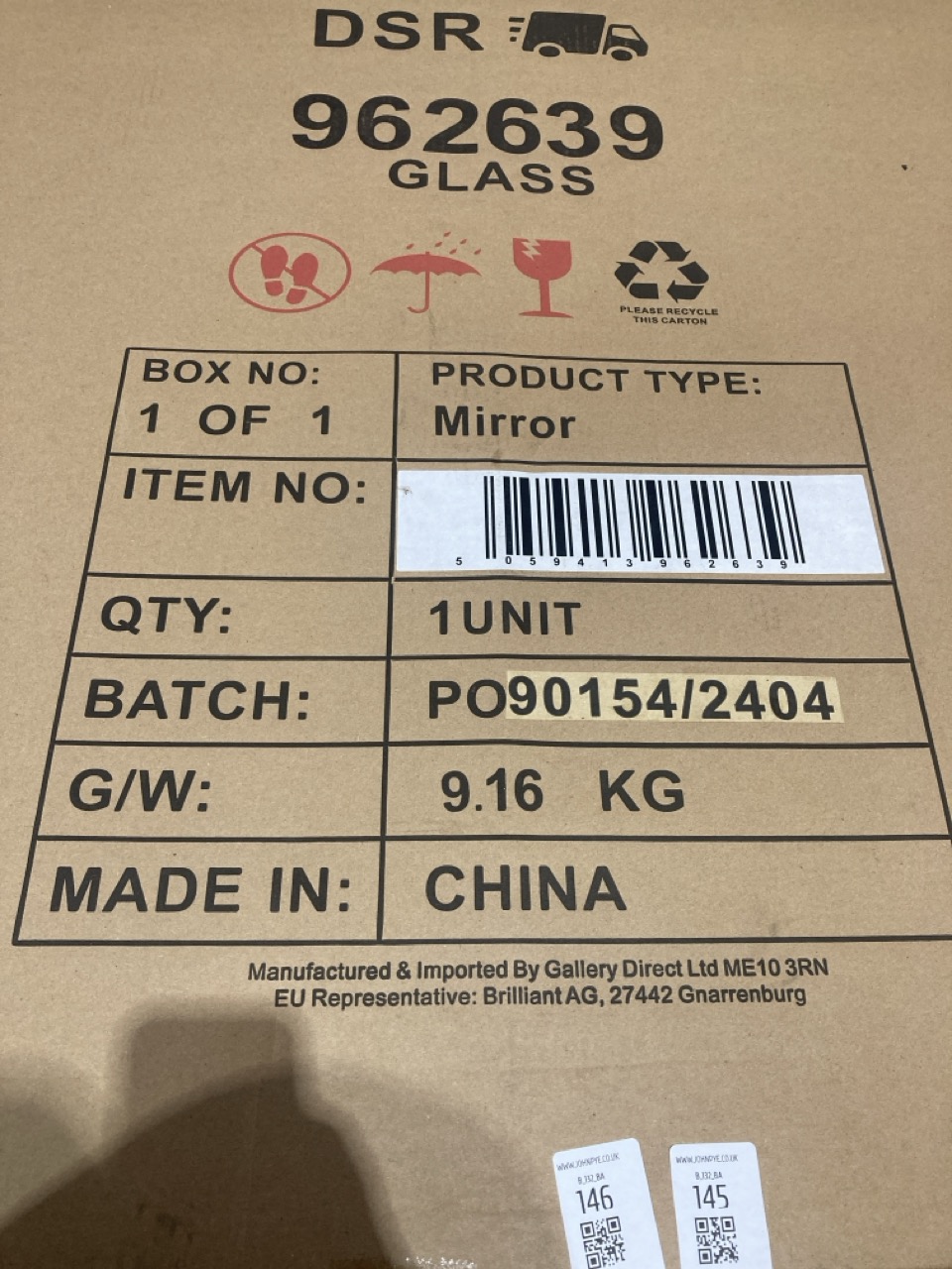 Lot 145  
            Birmingham - Collection Only 

                
DAVID PHILLIPS DOVER MIRROR IN ORGANIC BLACK RRP £129