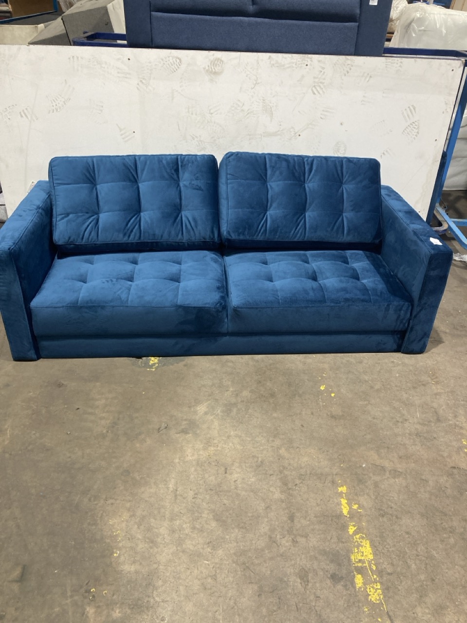 Lot 155  
            Birmingham - Collection or Delivery 

                
DAVID PHILLIPS ASPEL EUROPEAN LIVING FULHAM SOFA IN NAVY VELVET ORIGINAL RRP £899