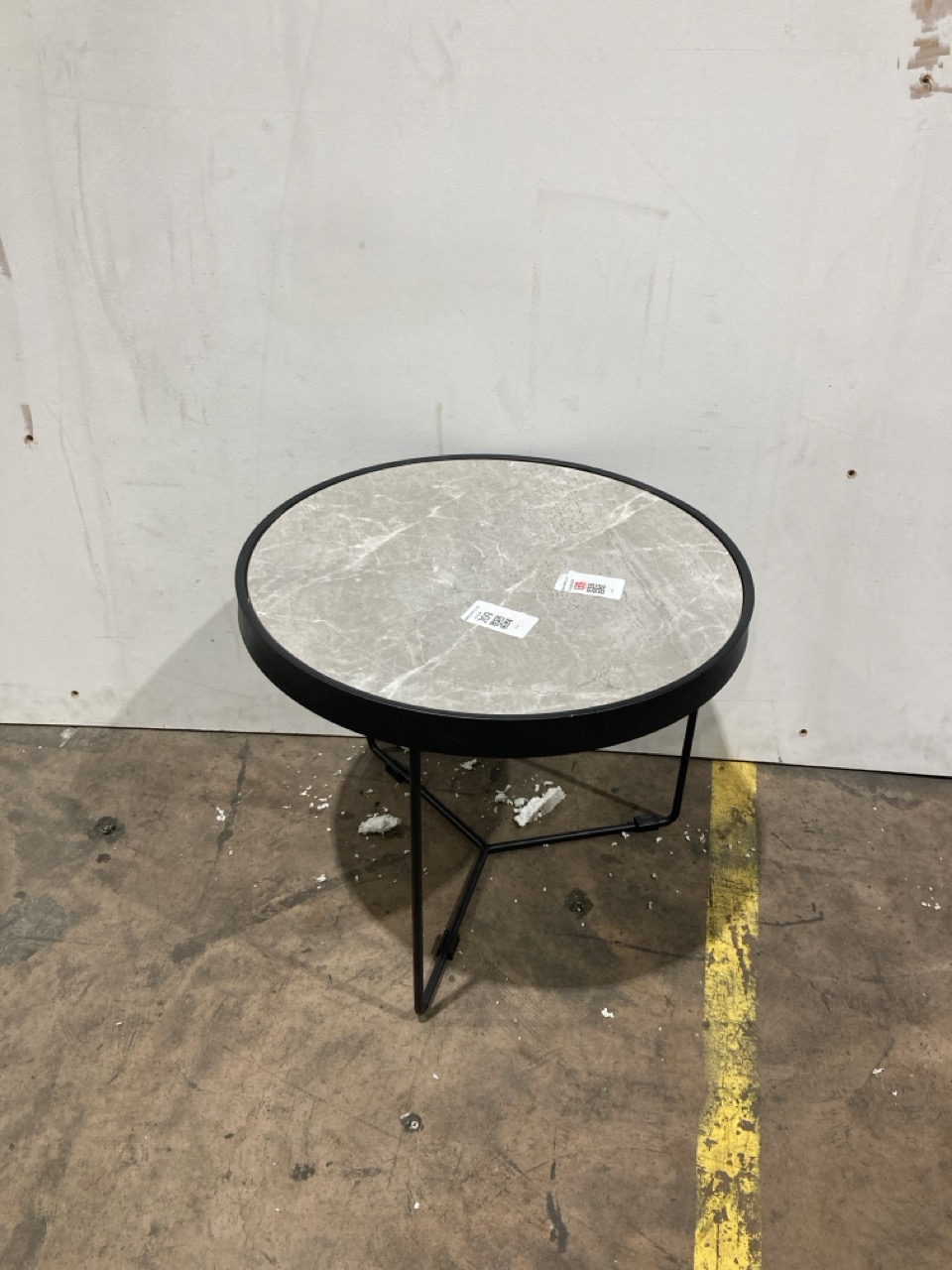 Lot 209  
            Birmingham - Collection or Delivery 

                
DAVID PHILLIPS CONCETTA SIDE TABLE ORIGINAL RRP £199