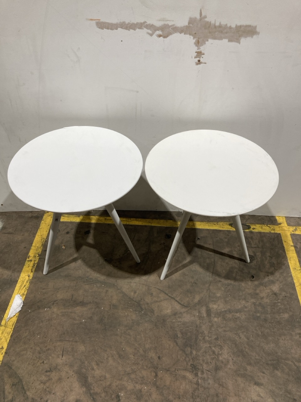 Lot 217  
            Birmingham - Collection or Delivery 

                
DAVID PHILLIPS 2X AERIUS LAMP TABLE IN MARBLE/WHITE ORIGINAL RRP £258