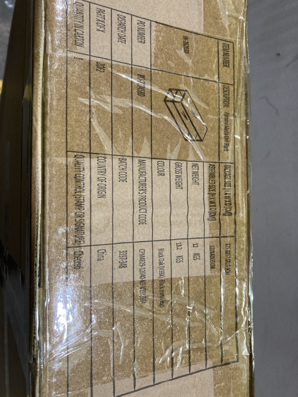 Lot 234  
            Birmingham - Collection or Delivery 

                
DAVID PHILLIPS POMANA MEDIA UNIT IN BLACK OAK 120 X 40 X 55CM ORIGINAL RRP £349