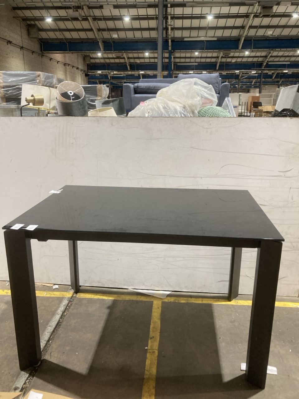 Lot 239  
            Birmingham - Collection Only 

                
DAVID PHILLIPS ATTA EXTENDABLE DINING TABLE IN GRAPHITE ORIGINAL RRP £160
