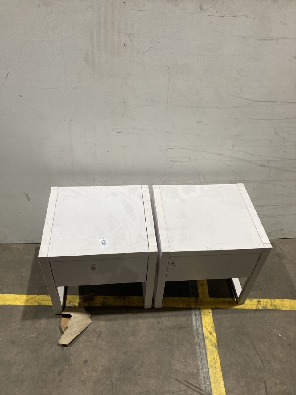 Lot 241  
            Birmingham - Collection or Delivery 

                
DAVID PHILLIPS 2X STAMFORD 1DRW BEDSIDE TABLE IN WHITE ORIGINAL RRP £258