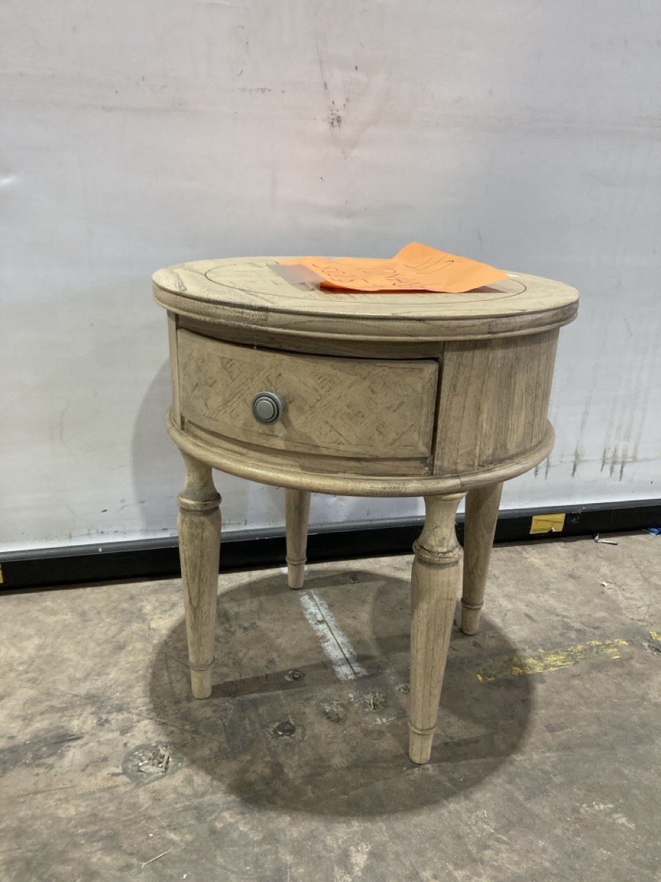 Lot 302  
            Birmingham - Collection or Delivery 

                
DAVID PHILLIPS FRANCIS LAMP TABLE 25885D ORIGINAL RRP £159