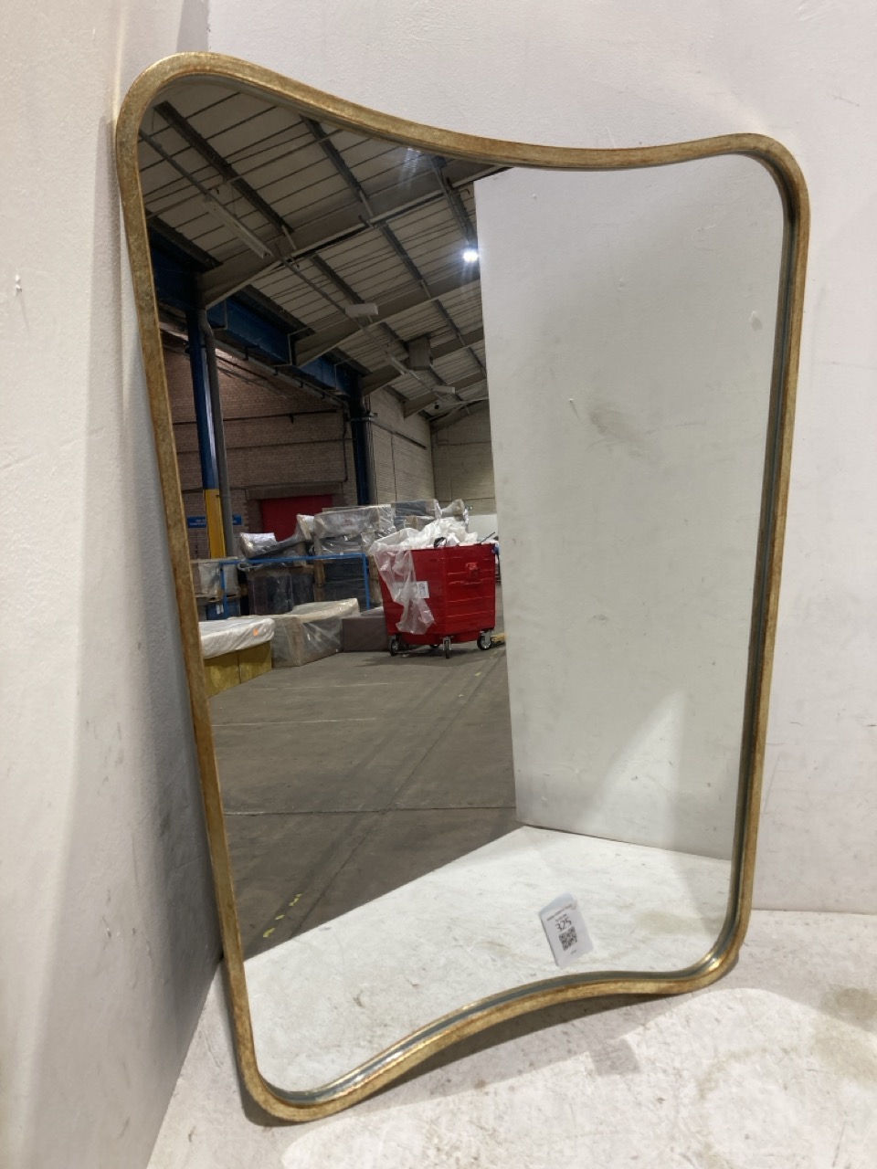 Lot 325  
            Birmingham - Collection Only 

                
DAVID PHILLIPS CAMILA MIRROR IN GOLD IR-28102D ORIGINAL RRP £119