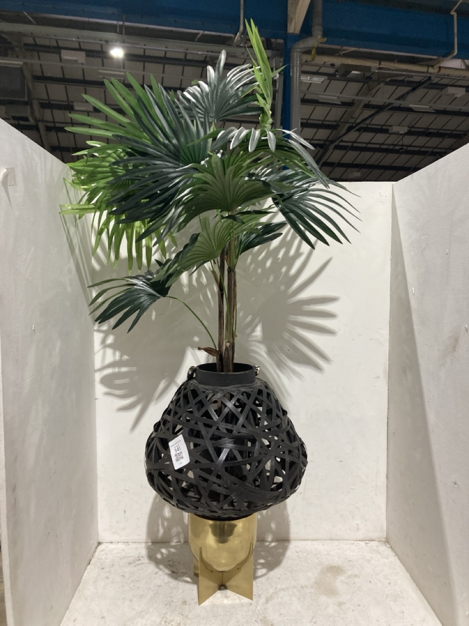 Lot 341  
            Birmingham - Collection Only 

                
DAVID PHILLIPS PAIR OF DECORATIVE VASES TO INCLUDE PALM TREE