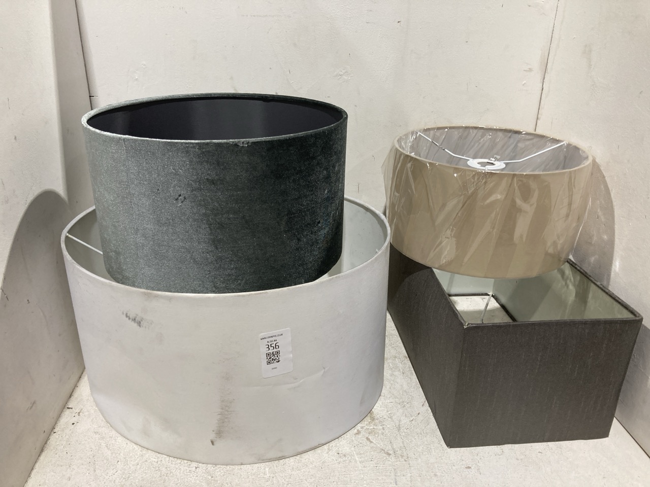 Lot 356  
            Birmingham - Collection Only 

                
DAVID PHILLIPS COLLECTION OF VARIOUS LAMP SHADES IN VARIOUS STYLE/SIZES